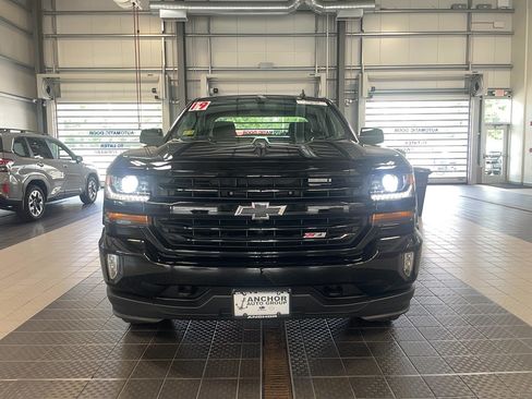 Used 2019 Chevrolet Silverado 1500 LT w/ All Star Edition AWD/4WD image 2