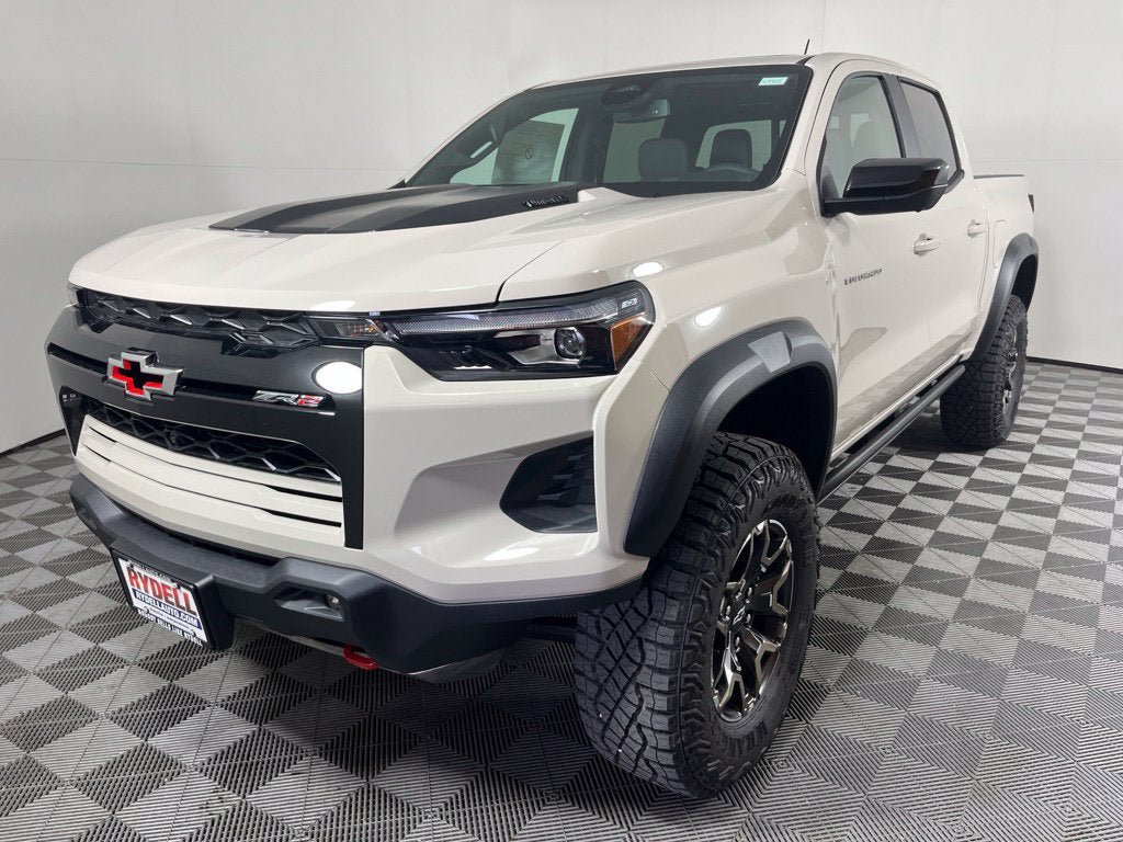 New 2026 Chevrolet Colorado ZR2 w/ Technology Package AWD/4WD image 21