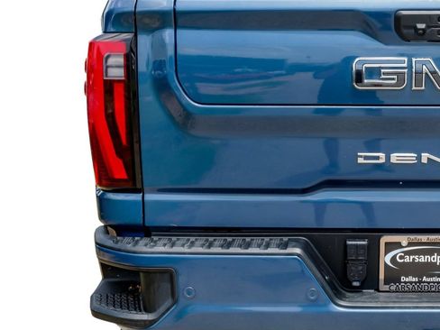 Used 2024 GMC Sierra 2500 Denali Ultimate AWD/4WD image 52