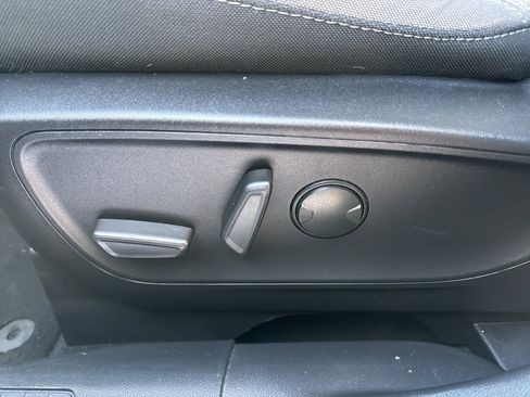 Used 2022 Ford Escape SE w/ Convenience Package image 10