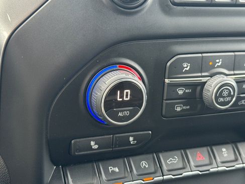 Used 2022 Chevrolet Silverado 1500 RST image 28