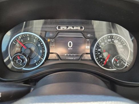 Used 2021 RAM 1500 Laramie RWD image 24