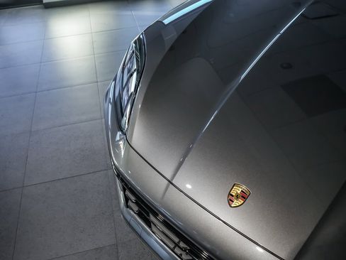 New 2026 Porsche Cayenne E-Hybrid image 36