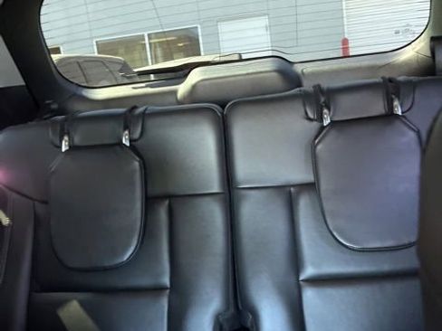 Used 2023 Ford Explorer XLT w/ Equipment Group 202A AWD/4WD image 9