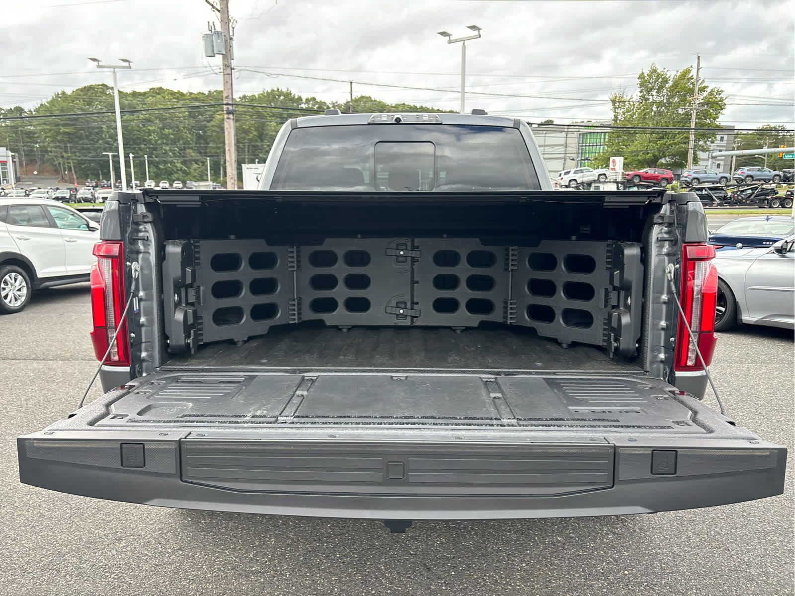 Used 2025 Ford F150 Raptor AWD/4WD image 34