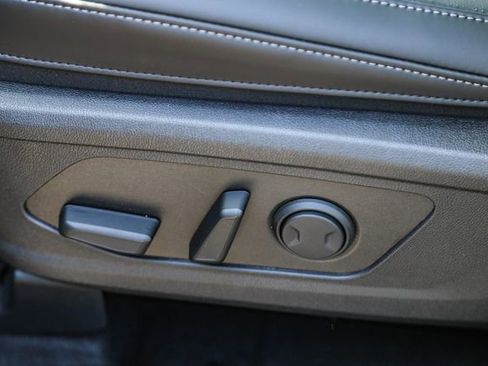New 2025 Kia Sorento EX FWD image 36