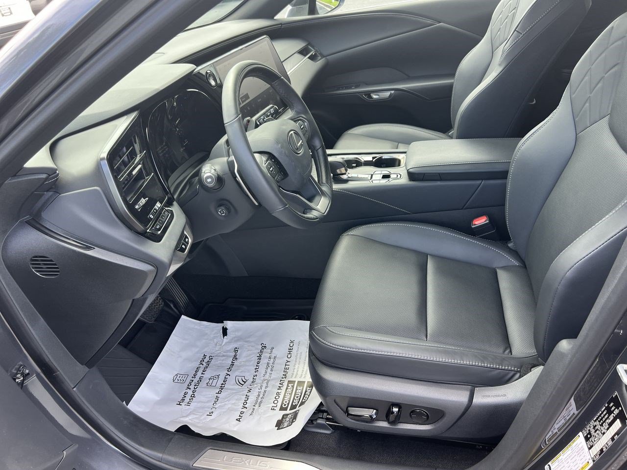 Used 2026 Lexus RX 350 Premium w/ Convenience Package AWD/4WD image 53