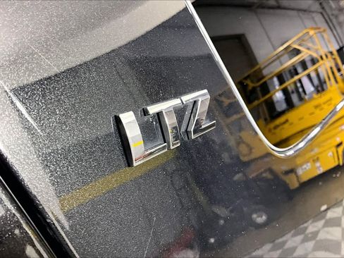 Used 2012 Chevrolet Tahoe LTZ image 9