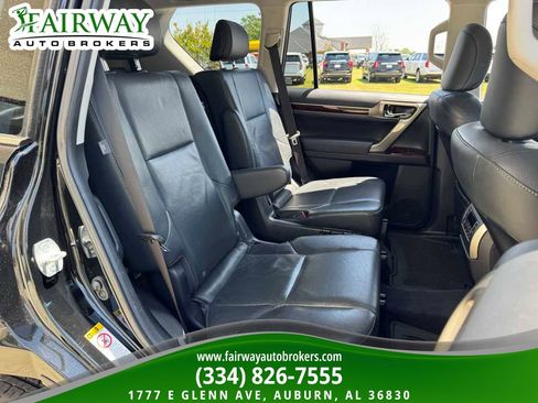 Used 2019 Lexus GX 460 Premium image 13