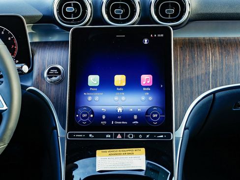 New 2026 Mercedes-Benz GLC 300 GLC 300 image 11