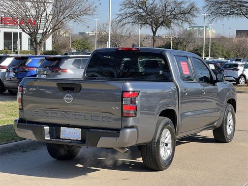 Certified 2024 Nissan Frontier SV w/ Technology Package image 4