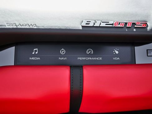 Used 2021 Ferrari 812 GTS RWD image 62