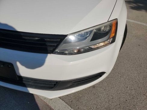Used 2012 Volkswagen Jetta SE image 11