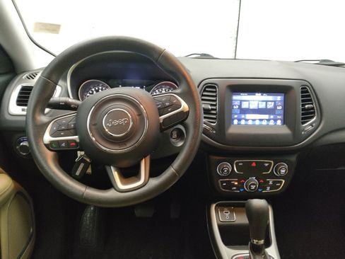 Used 2019 Jeep Compass Sport image 22