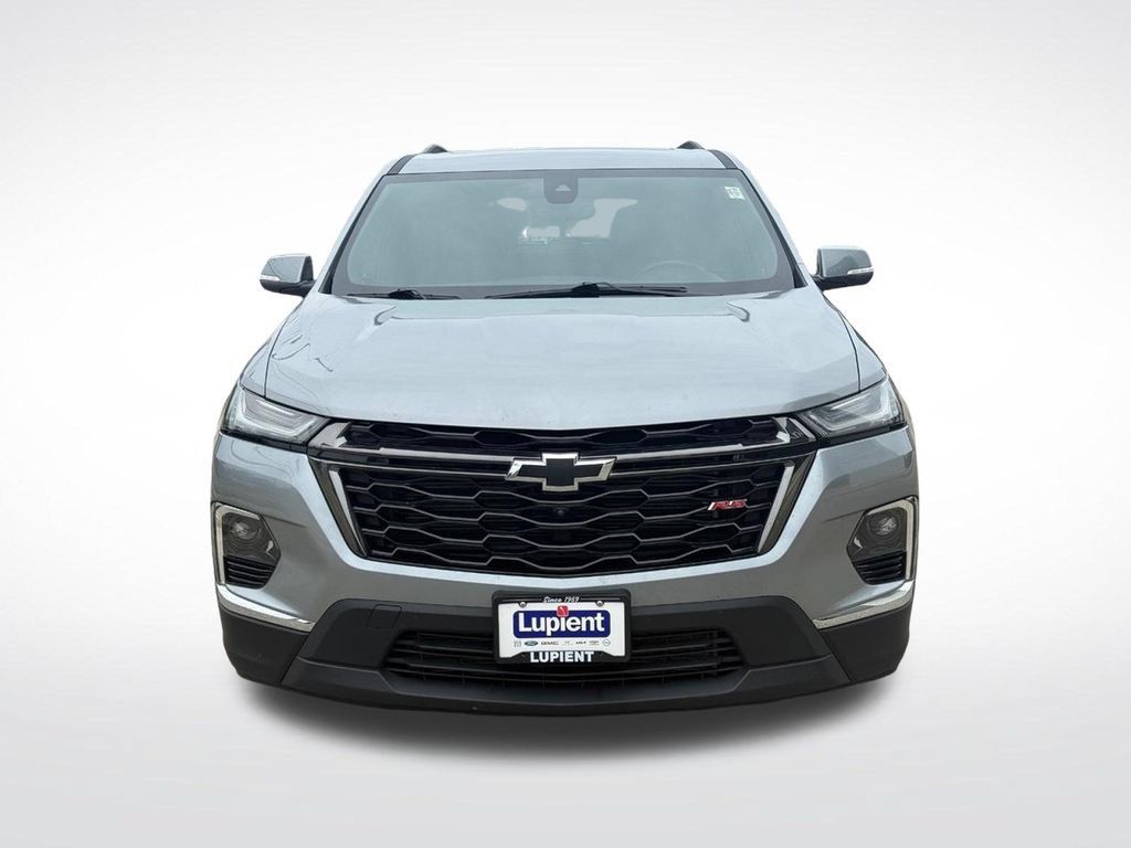 Used 2023 Chevrolet Traverse RS w/ LPO, Floor Liner Package AWD/4WD image 10