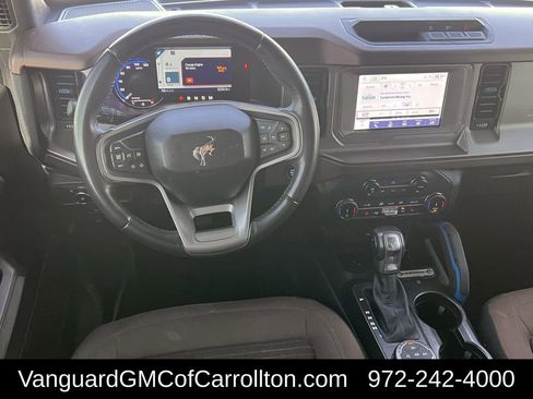 Used 2022 Ford Bronco Outer Banks image 12