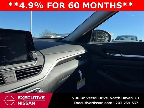 New 2025 Nissan Altima 2.5 SR image 19