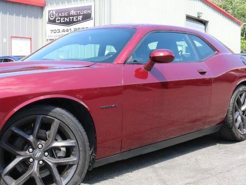 Used 2022 Dodge Challenger R/T w/ Plus Package RWD image 2