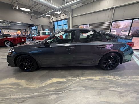 Used 2023 Honda Civic Sport image 35