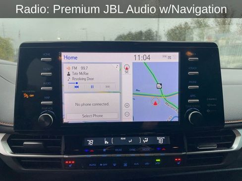 Used 2023 Toyota Sienna XSE image 18