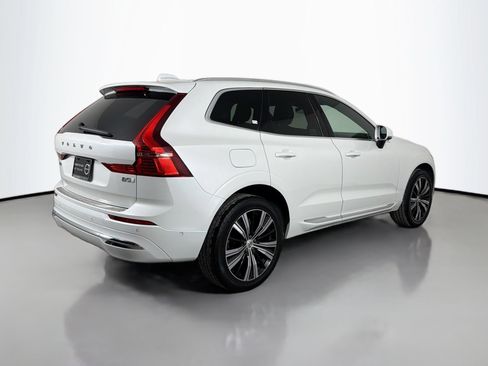Certified 2023 Volvo XC60 B5 Plus w/ Protection Package Premier FWD image 6