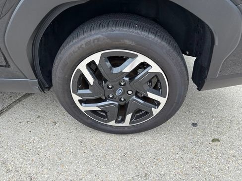 Certified 2025 Subaru Forester Premium AWD/4WD image 21