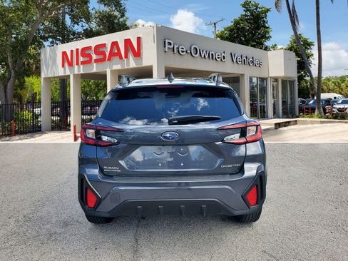 Used 2024 Subaru Crosstrek 2.0i Premium image 5