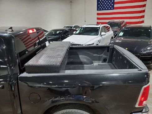 Used 2016 RAM 1500 Laramie w/ Convenience Group image 39