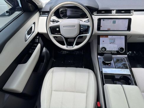 Used 2022 Land Rover Range Rover Velar S AWD/4WD image 27