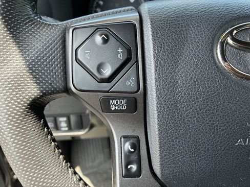 Used 2023 Toyota Tacoma TRD Sport RWD image 28
