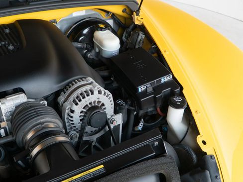 Used 2006 Chevrolet SSR w/ Preferred Equipment Group image 86