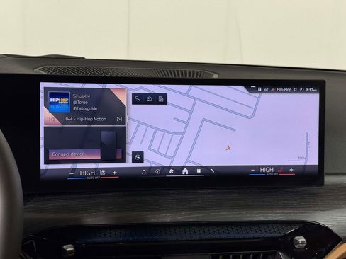 Used 2025 BMW 330i xDrive 330i xDrive w/ Premium Package image 27