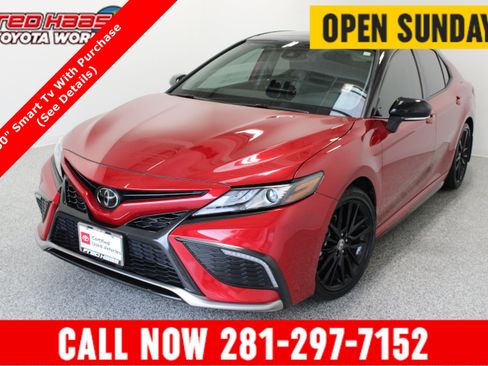Used 2024 Toyota Camry XSE FWD image 1