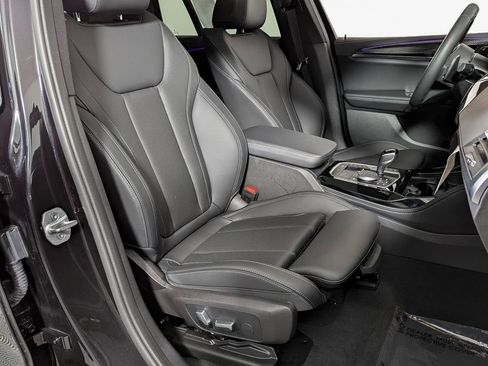 Certified 2023 BMW X4 M40i w/ Premium Package image 23