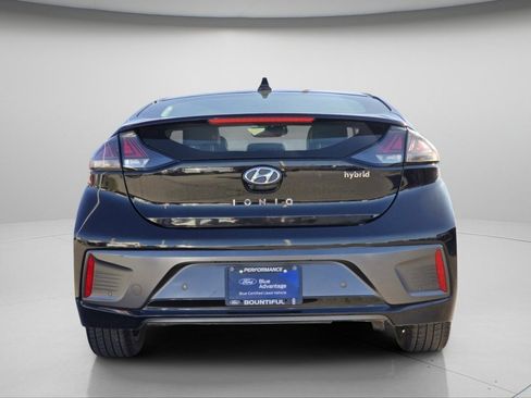Used 2020 Hyundai Ioniq Limited image 19