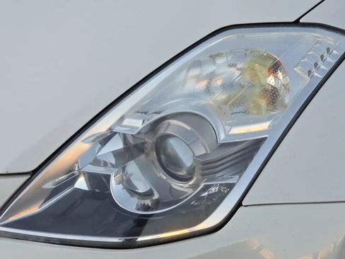 Used 2008 Nissan 350Z Touring image 12