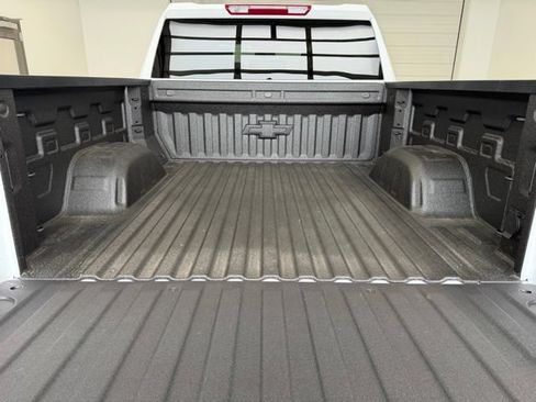New 2026 Chevrolet Silverado 1500 Custom Trail Boss w/ LPO, Dark Essentials Package AWD/4WD image 24