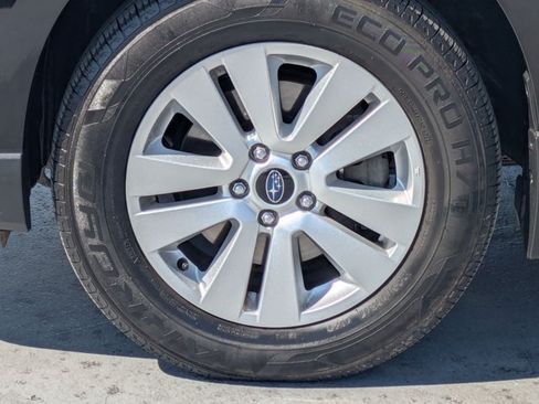 Used 2019 Subaru Outback 2.5i Premium AWD/4WD image 23