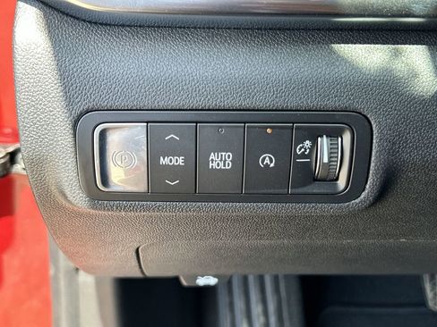 New 2026 GMC Terrain Elevation w/ Elevation Premium Package FWD image 18