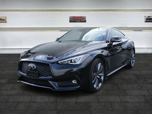 Used 2021 INFINITI Q60 Red Sport 400 image 5