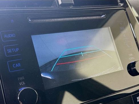 Used 2019 Toyota Prius XLE image 16