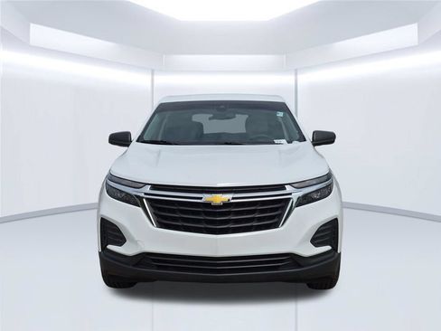 Used 2023 Chevrolet Equinox LS FWD image 10