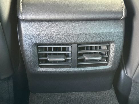 Used 2025 Lexus IS 350 F Sport RWD image 16