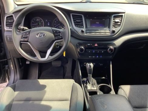 Used 2017 Hyundai Tucson SE w/ SE Popular Package 02 AWD/4WD image 11