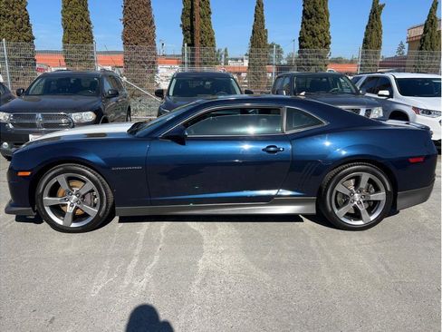 Used 2010 Chevrolet Camaro SS w/ LPO, Ground Effects Package image 7