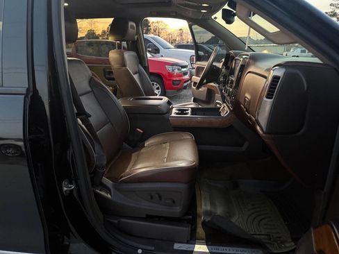 Used 2014 Chevrolet Silverado 1500 High Country w/ High Country Premium Package image 27