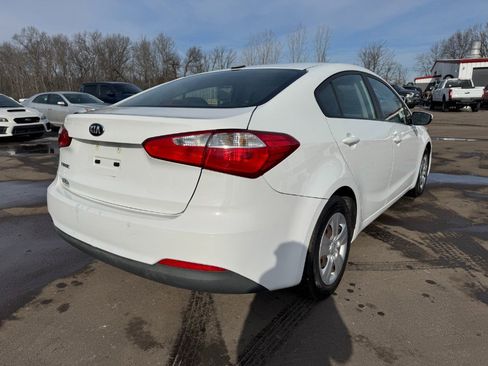 Used 2016 Kia Forte LX image 5