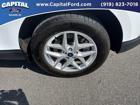 Certified 2022 Ford Edge SEL w/ Convenience Package image 13