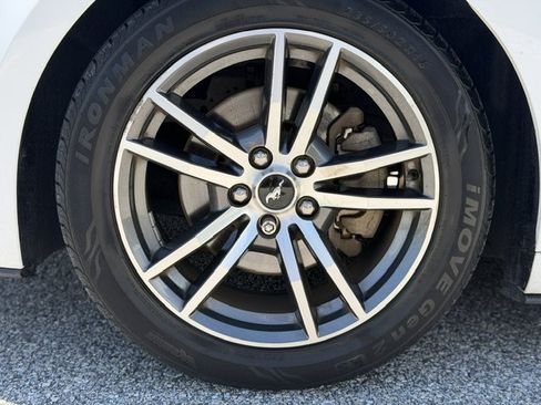 Used 2016 Ford Mustang Premium RWD image 9
