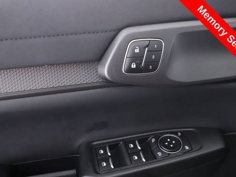 Used 2024 Ford Ranger Raptor AWD/4WD image 19